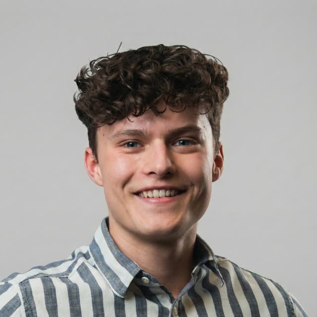 Luuk, Software & architectuur bij Operance
